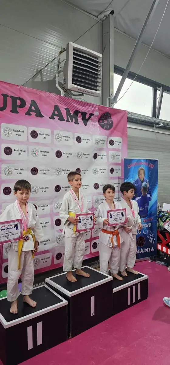 Marina Judo domina Cupa AMV