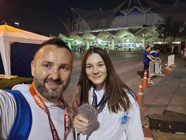 Marina istorie la Mondiale