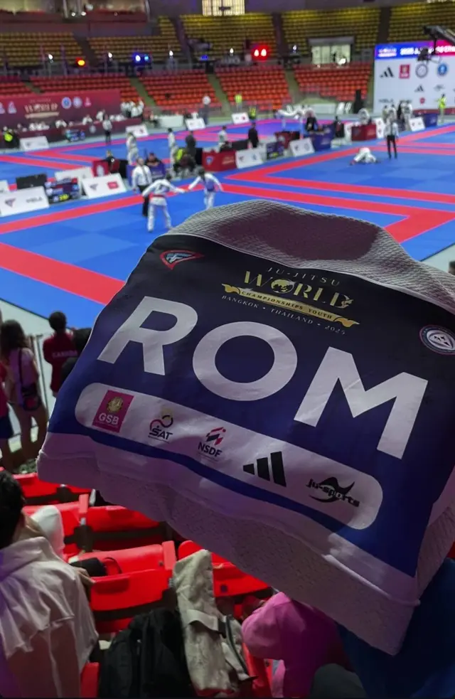 Marina istorie la Mondiale
