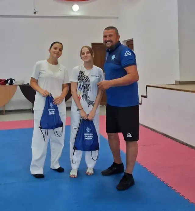 premiem excelenta scolara marina 2026